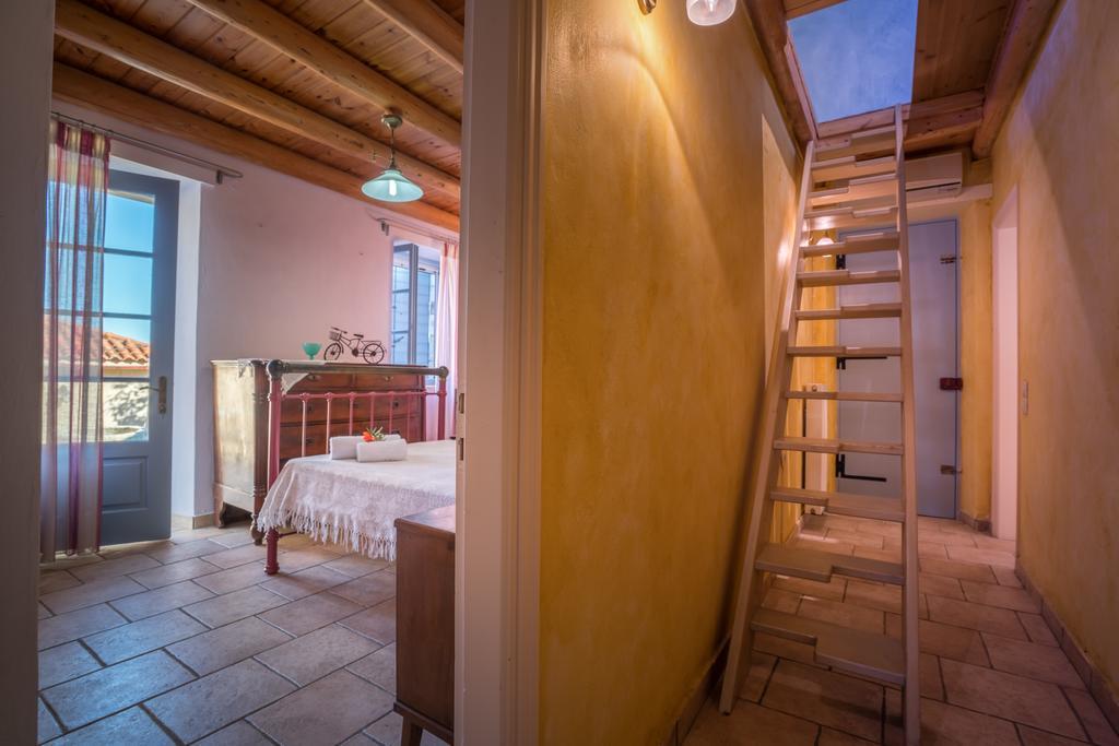 Bratis Holiday Home Kallithea  Exterior foto