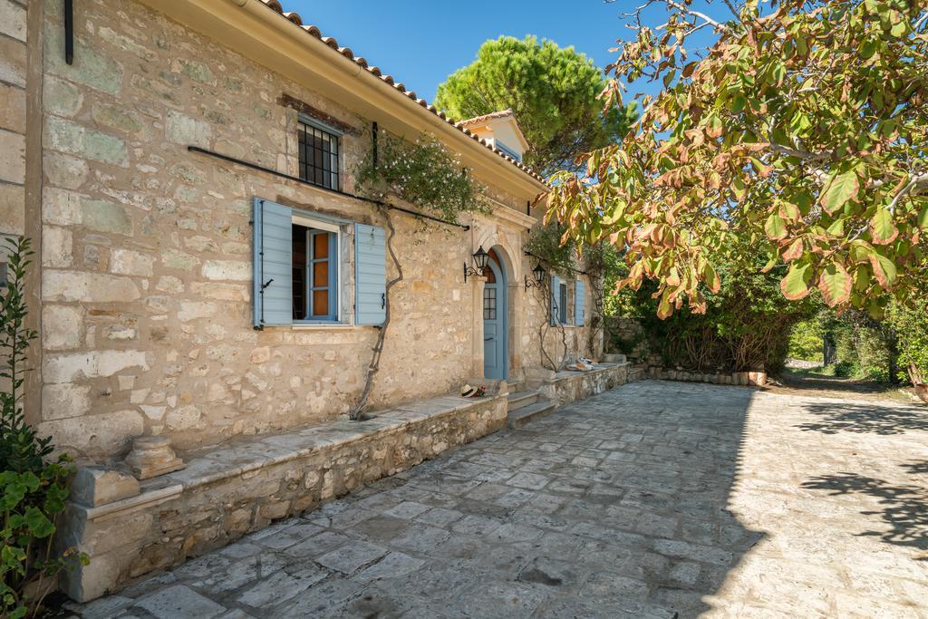 Bratis Holiday Home Kallithea  Exterior foto